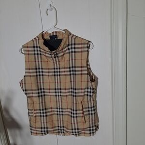 SOLD. Burberry windbreaker Vest